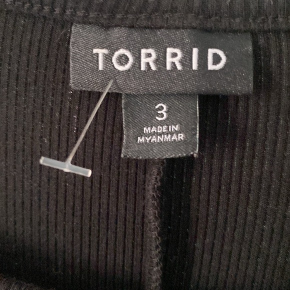 Torrid Black T-Shirt Midi Dress Size 3 Plus Size Soft Stretch Knit Casual LBD - Picture 3 of 8